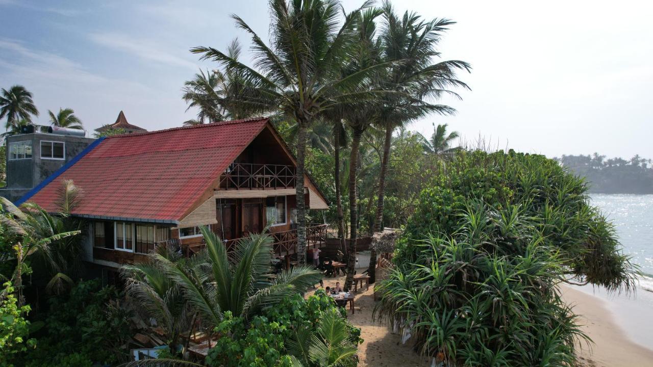 Turtle Bay Beach Resort Мірісса Екстер'єр фото