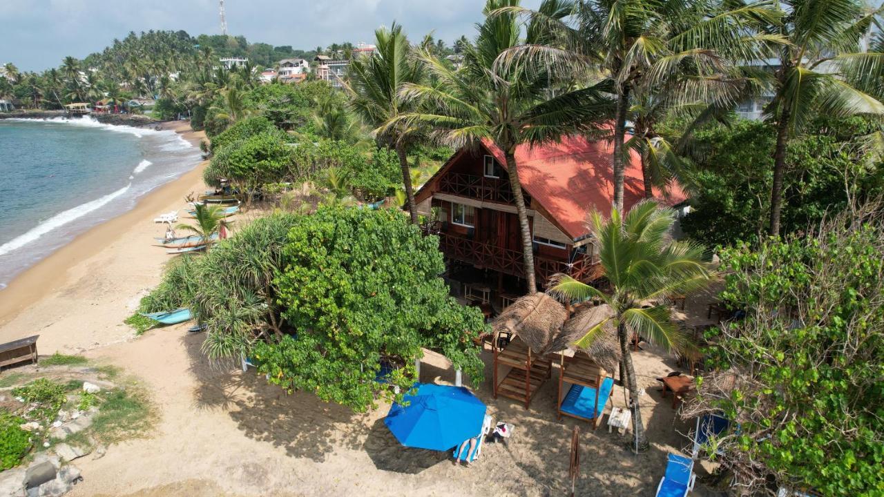 Turtle Bay Beach Resort Мірісса Екстер'єр фото